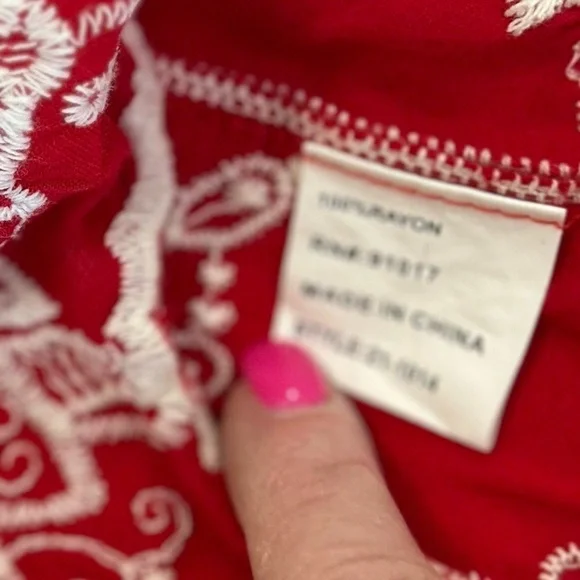 Anthropologie Solitaire -Red/White Embroidery 3/4 Length Sleeve. Bohemian. Small - Picture 6 of 8